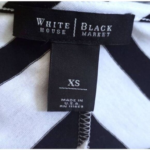 WHITE HOUSE BLACK MARKET HIGH-LOW SPLIT BACK BLACK & WHITE STRIPE TOP SZ.XS EUC - Picture 6 of 7